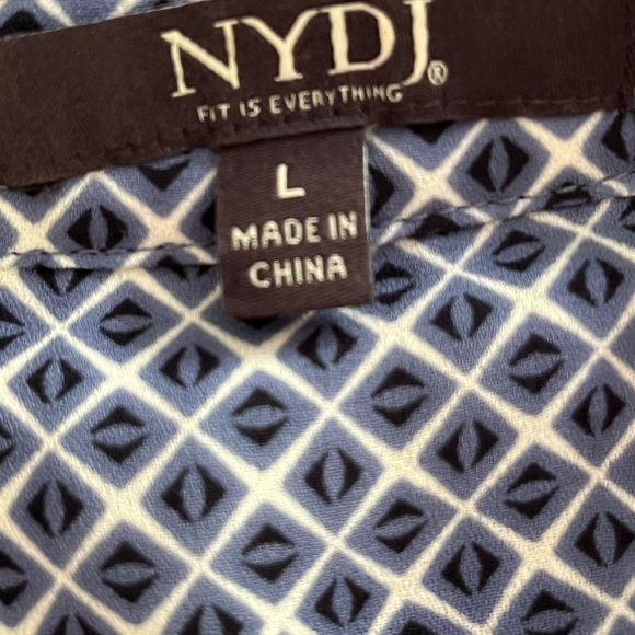 NYDJ Pin Tuck Blouse Size L Blue and White - Picture 7 of 8